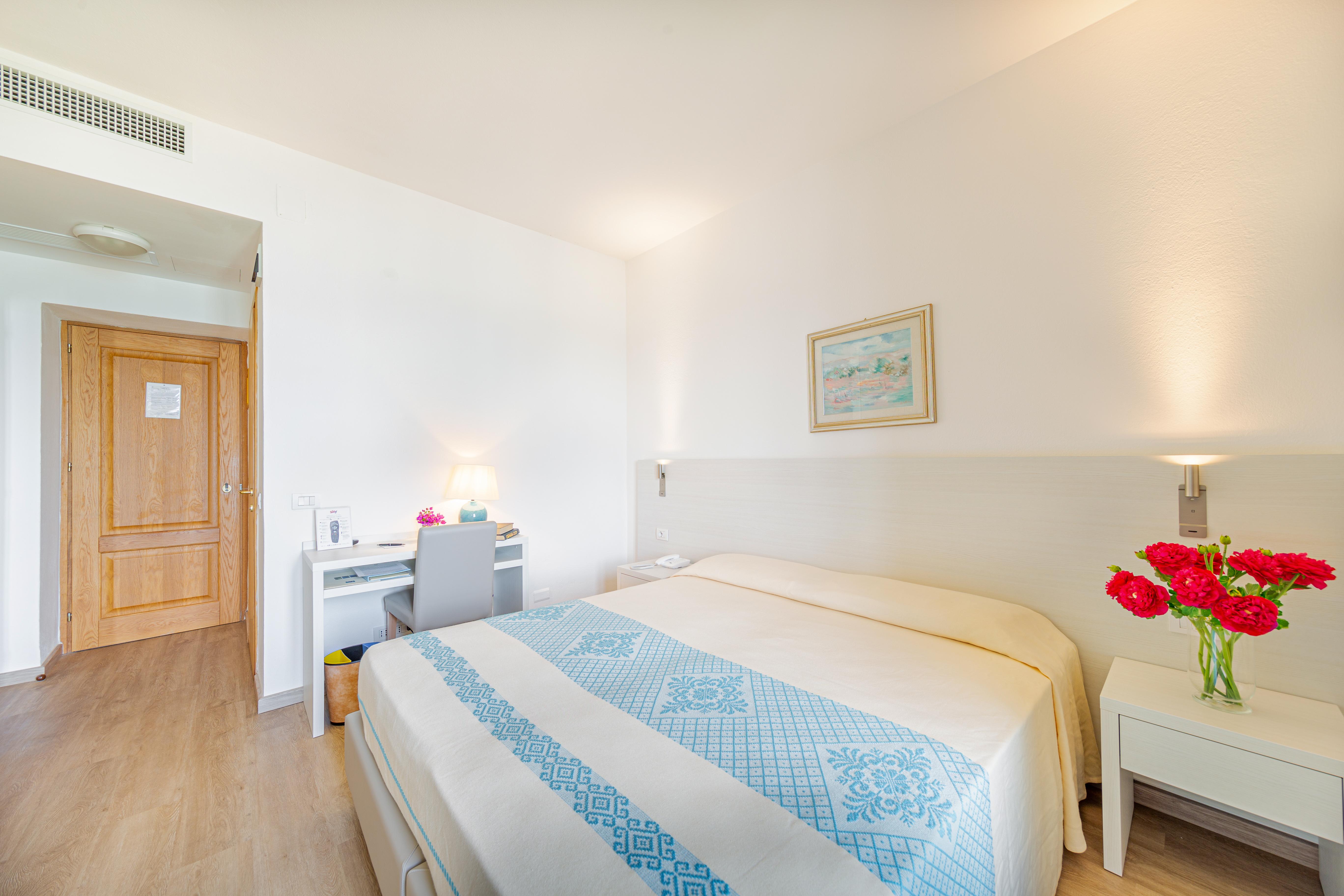 Hotel Dei Pini Fertilia Bagian luar foto