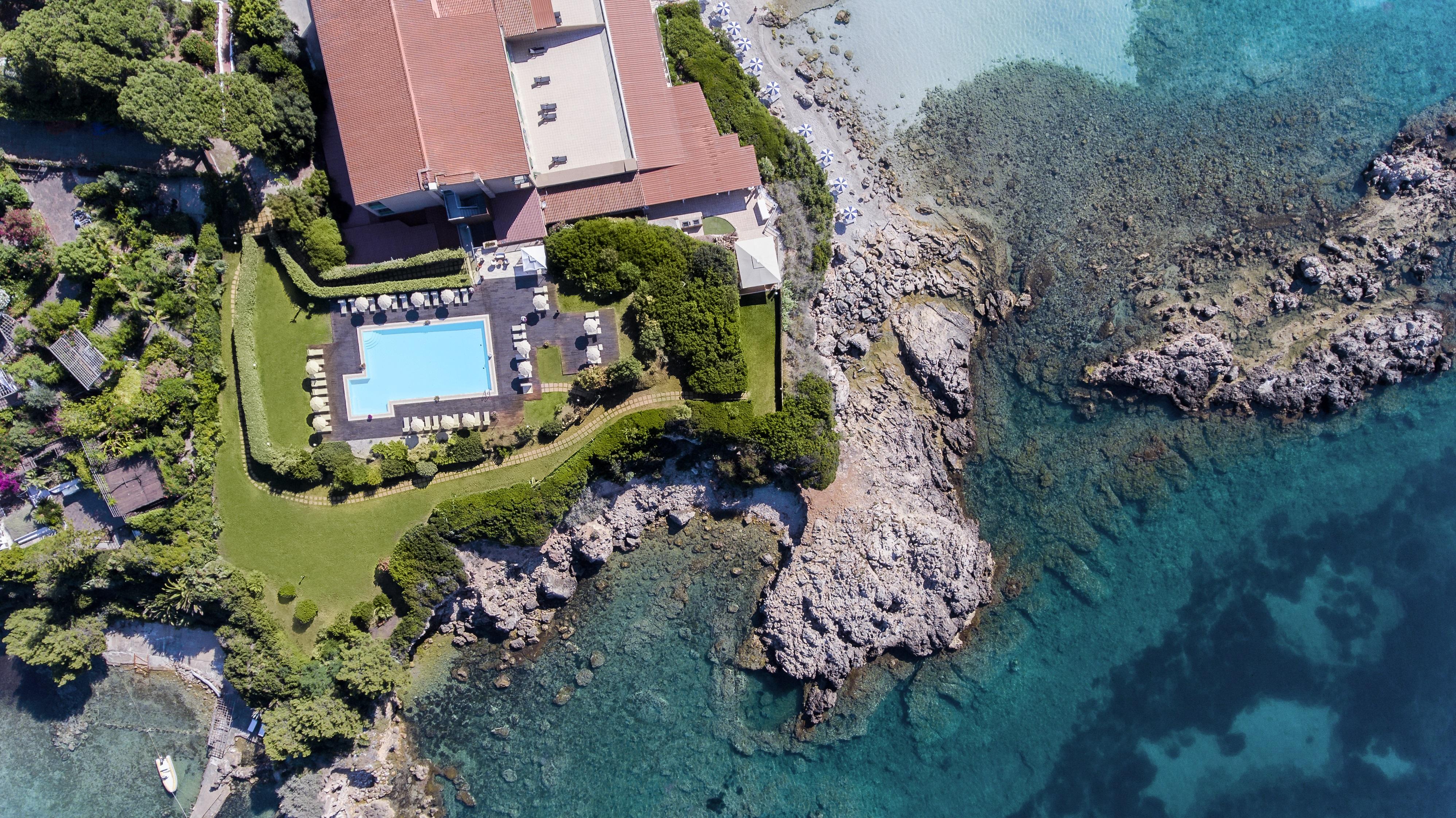Hotel Dei Pini Fertilia Bagian luar foto